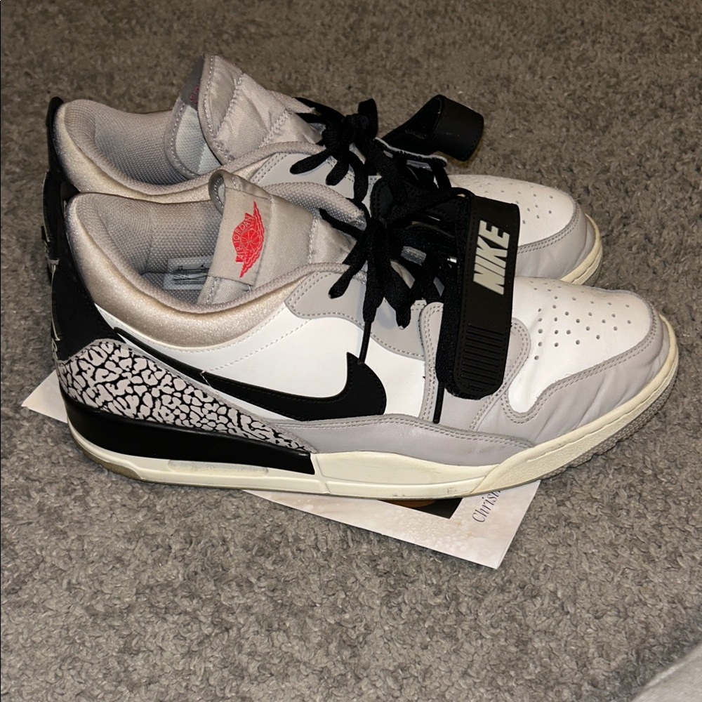 Jordan 3 2 1 Preowned Size 13